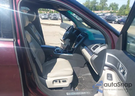 2011 Ford Explorer Limited из США, поврежденный, VIN 1FMHK8F82BGA24086